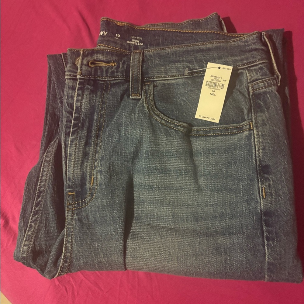 Old Navy Size 10 Tall Wow High-Waisted Barrel Ankle Jeans